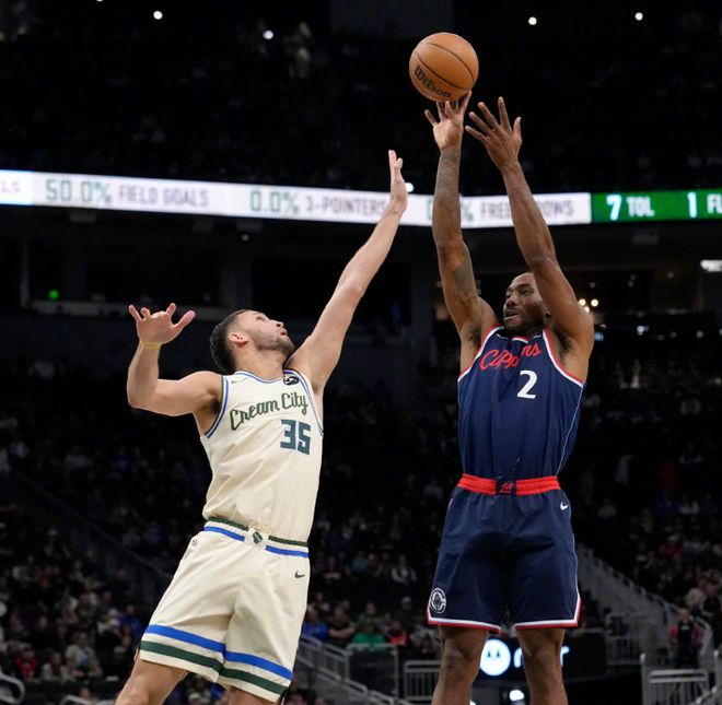 快船客场大胜雄鹿豪取五连胜 莱昂纳德砍20+率队