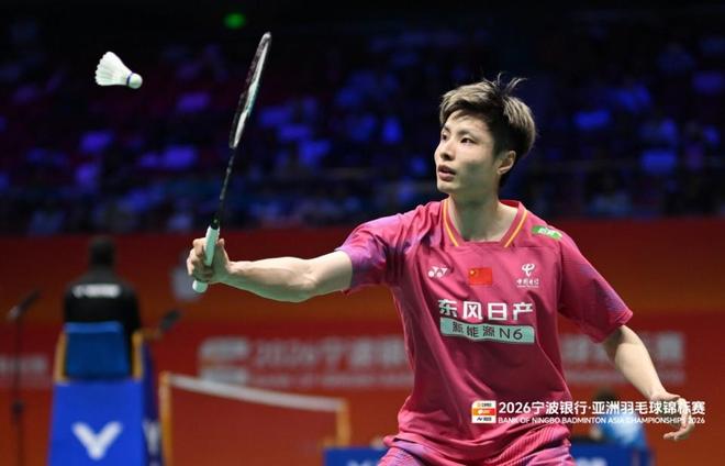 石宇奇两局力克奈良冈功大晋级亚锦赛四强
